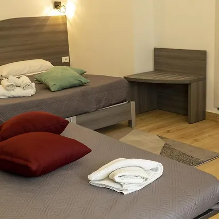 Exclusive בית הארחה *